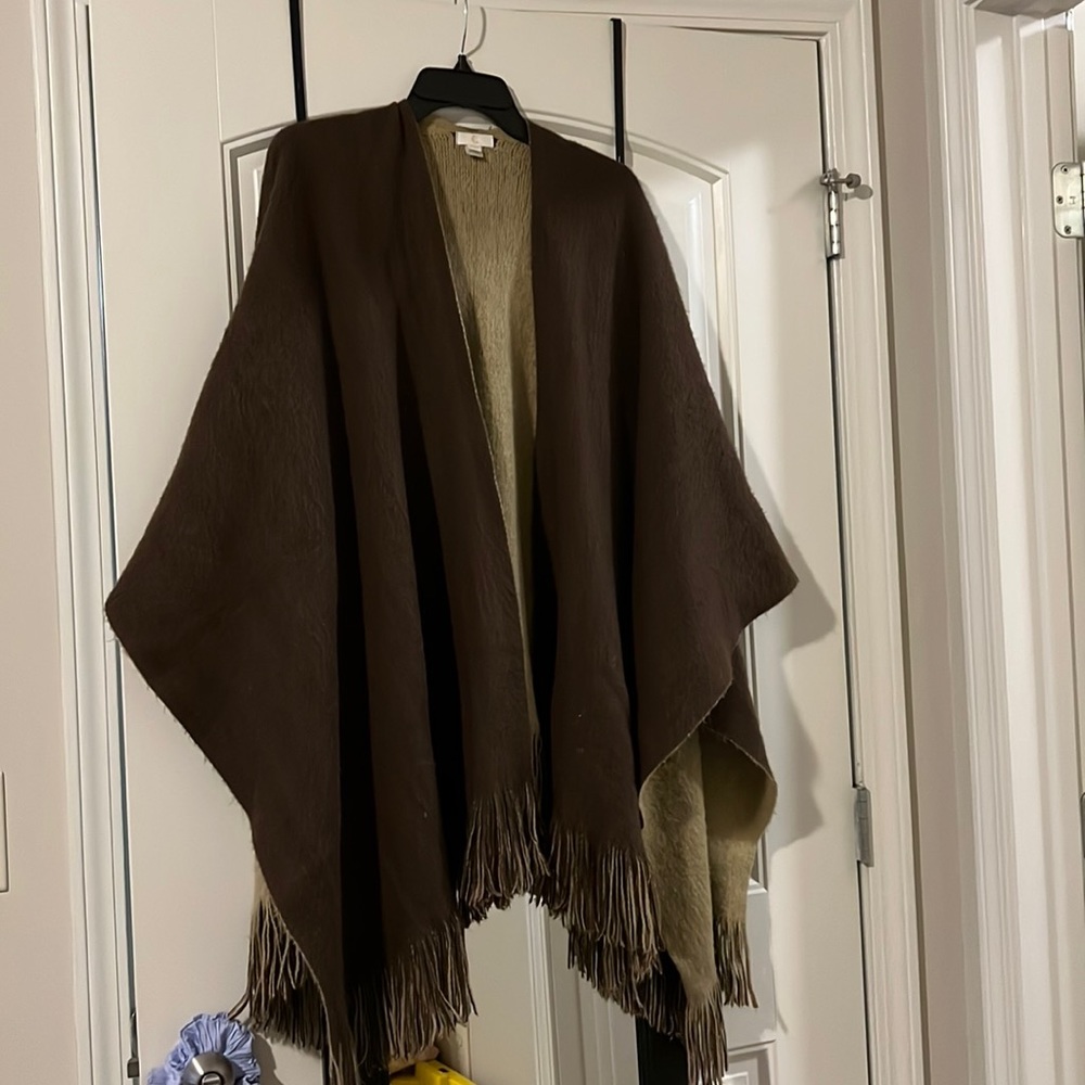 Women’s Cape